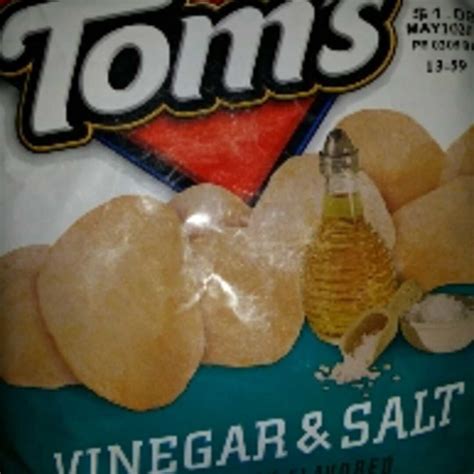 Toms Flat Chips Vinegar Salt 5 Ounces 9 Per Case
