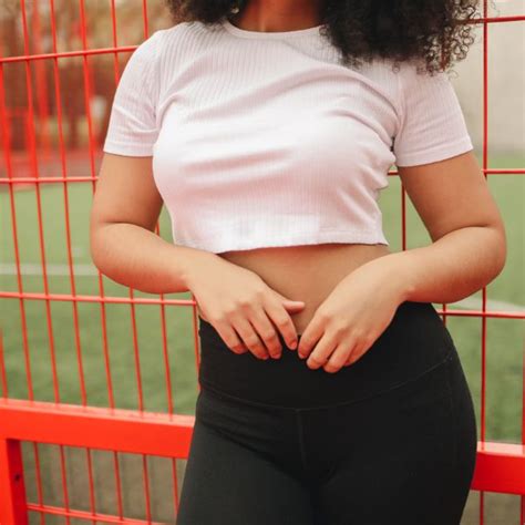 Tops Archivos Acordes Con La Moda