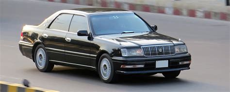 Toyota Crown The Ultimate Guide Jdmbuysell Toyota Crown The Ultimate Guide Jdmbuysell