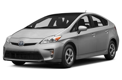 Toyota Prius 2015 Review: Everything You Need to Know