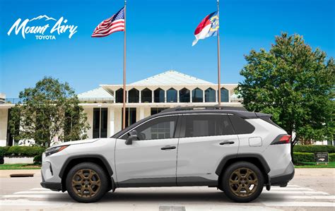 Toyota Rav4 America S Favorite Suv Best Suv Of 2024 Toyota Rav4 America S Favorite Suv Best Suv Of 2024