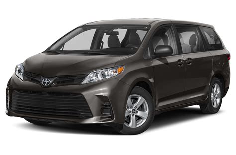 Toyota Sienna 2019 Review: Features, Performance, and Value