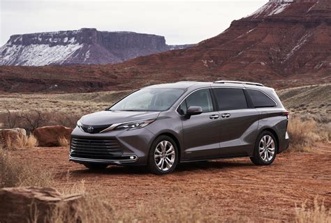 Toyota Sienna 2022: Everything You Need to Know