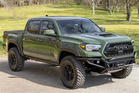 Toyota Tacoma 2020 Review: Features, Performance, and Pricing Insights