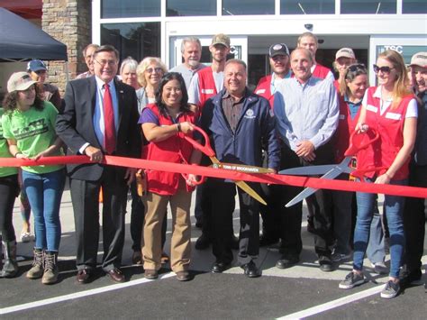 Tractor Supply Company Opens First Long Island Store Medford Ny Patch Tractor Supply Company Opens First Long Island Store Medford Ny Patch