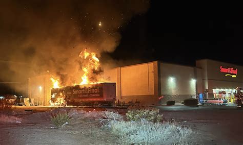 Trailer Fire In Loading Dock At Smart Amp Final In Hesperia Knocked Down