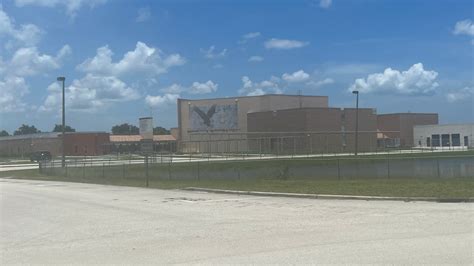 Treasure Coast Schools Struggle With Overcrowding As Population Surges