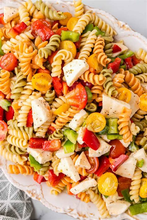 Tri Color Rotini Pasta Salad With Mayo At Nathan Ronk Blog