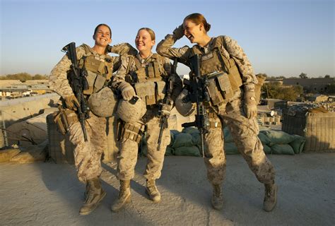 Two Female Us Marines Assigned To Infantry Two Female Us Marines Assigned To Infantry