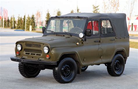 UAZ 469: The Ultimate Guide to This Classic Off-Road Vehicle