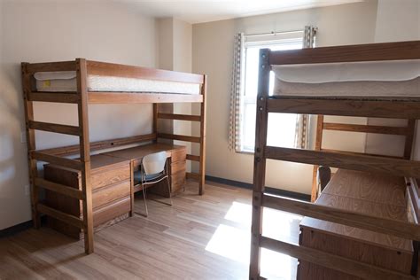 Ui Says It Won T Test Students Moving Into Residence Halls For Covid 19