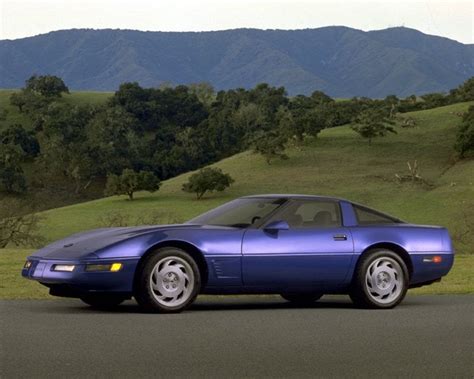 Ultimate Guide To The 1995 Chevrolet Corvette Specs Production Numbers And The Iconic Zr1