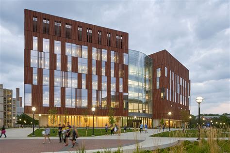 Undergraduate Science Building Design
