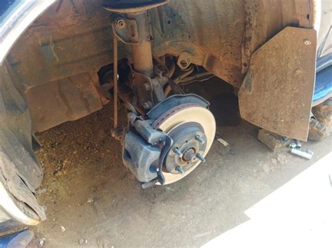 Understanding Brake Configurations Why Some Cars Have Discs In The Front And Drums In The Back Varsani Brake Linings