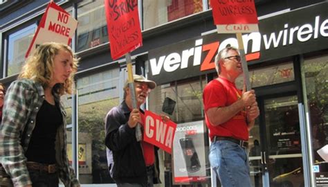 Unions New Verizon Pact Gives Raises Halts Outsourcing Adds Jobs