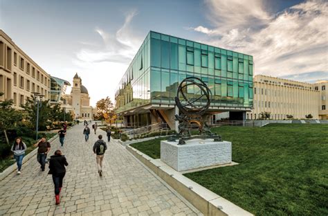 University Of San Francisco Profile Rankings And Data Us News Best Colleges