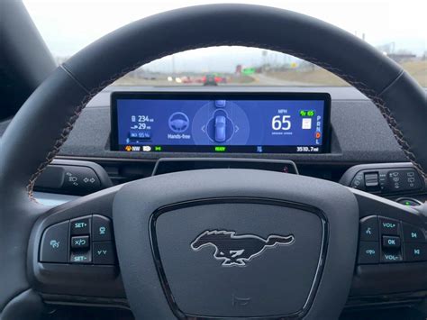 Us Safety Regulators Expand Ford Hands Free Driving Tech Investigation Techcrunch