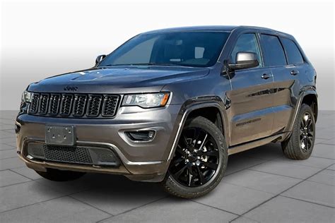 Used 2018 Jeep Grand Cherokee Specs Features Edmunds