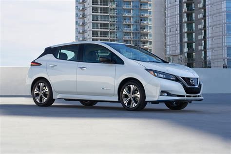 Used 2022 Nissan Leaf Specs Features Edmunds
