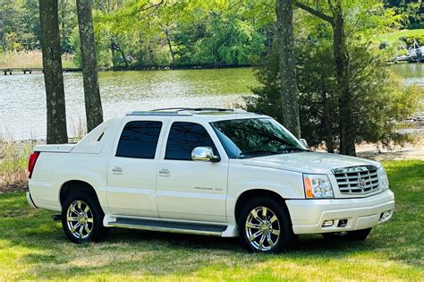 Used Cadillac Escalade Ext For Sale Near Me Edmunds Used Cadillac Escalade Ext For Sale Near Me Edmunds