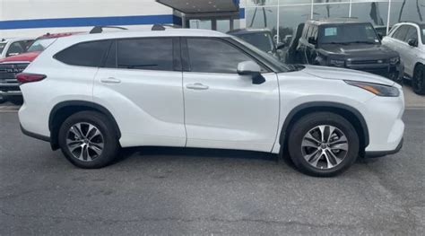 Used Toyota Highlander Hybrids: Your Ultimate Buying Guide
