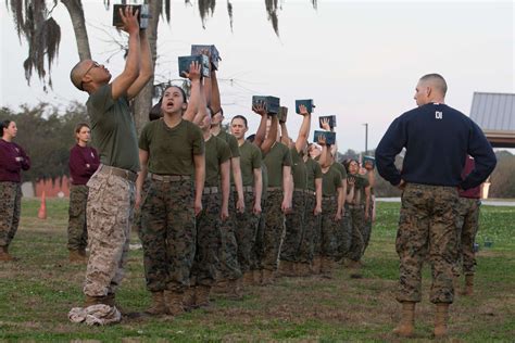 Usmc Marine Corps Bootcamp Female Marines Military Usmc Marine Corps Bootcamp Female Marines Military