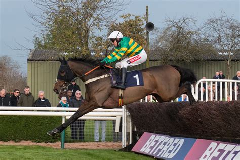 Uttoxeter Races Fri 03 Nov 17 Nigel Kirby Photography