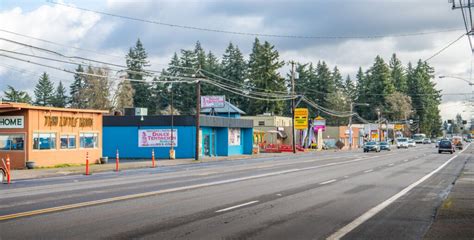 Vancouver S Fourth Plain Residents Welcome Change Fear Gentrification Opb