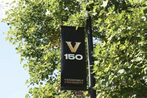 Vanderbilt Guarantees Full Tuition Scholarships To All Students With Family Incomes Below 150 000 The Vanderbilt Hustler