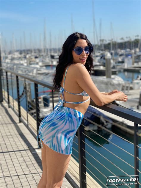 Vanessa Sky Gotfilled Com