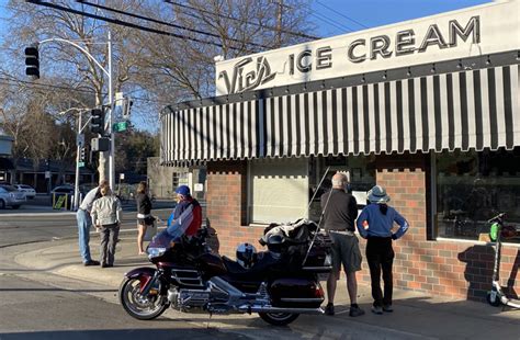 Vic S Ice Cream A Sacramento Tradition In Land Park