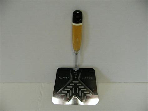 Vintage Ekco A Amp J Flipper Lifter Wood Handled Spatula Chrome Plated