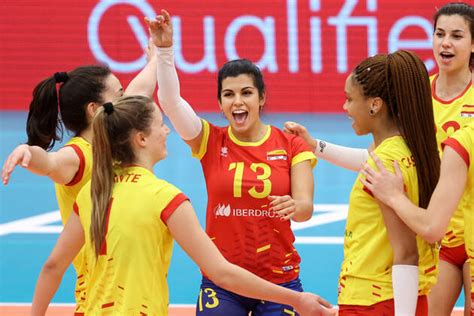 Mastering Volleyball in Spanish: A Quick Guide for Beginners