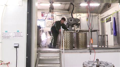 Volunteers Canning More Than 80 000 Pounds Of Chicken In Goshen