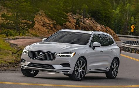 Discover the Features and Review of the Volvo XC60 SUV 2018