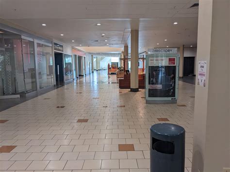 Vorhees Town Center Voorhees Township New Jersey R Deadmalls