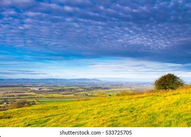 Walk Around Bredon Hill Near Pershore Stock Photo 533725468 Shutterstock
