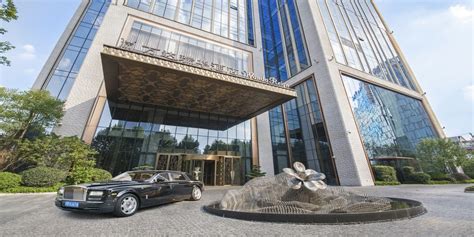 Wanda Reign On The Bund Shanghai Hotels Shanghai China Forbes