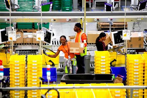 Top Benefits of Exploring Warehouse Jobs Houston TX