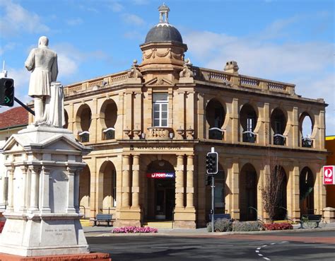 Warwick Sandstone Post Office With A Classical Colannaded Flickr