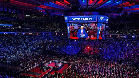 Was Donald Trump Amp 39 S Madison Square Garden Rally An Evocation Of Nazism