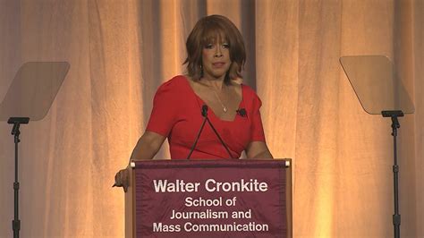 Watch Cbs Mornings Gayle King Receives Walter Cronkite Award Full