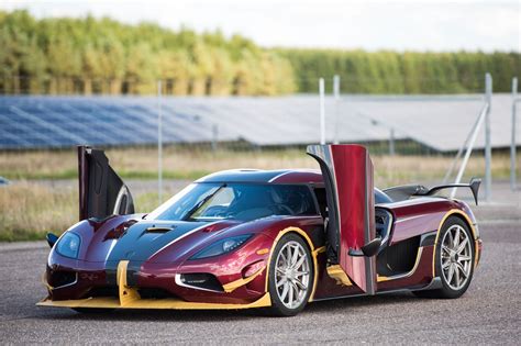 Watch Koenigsegg Agera Rs Smashes 0 249Mph 0 World Record Car Magazine Watch Koenigsegg Agera Rs Smashes 0 249Mph 0 World Record Car Magazine