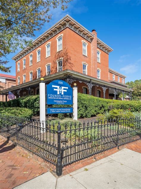 West Chester Pa Funeral Home Amp Cremation Founds Feryo