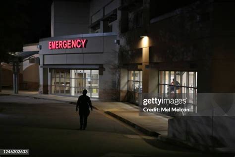 West Hills Hospital Photos And Premium High Res Pictures Getty Images