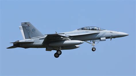 What Is The Top Speed Of The F A 18 Super Hornet