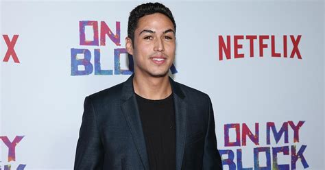 Who Is Cesar Amp 39 S Brother In Amp 39 On My Block Amp 39 Meet The Insanely Attractive