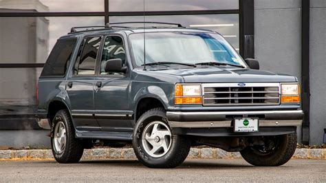 Why American Suvs From The 90S Are Becoming Collectibles