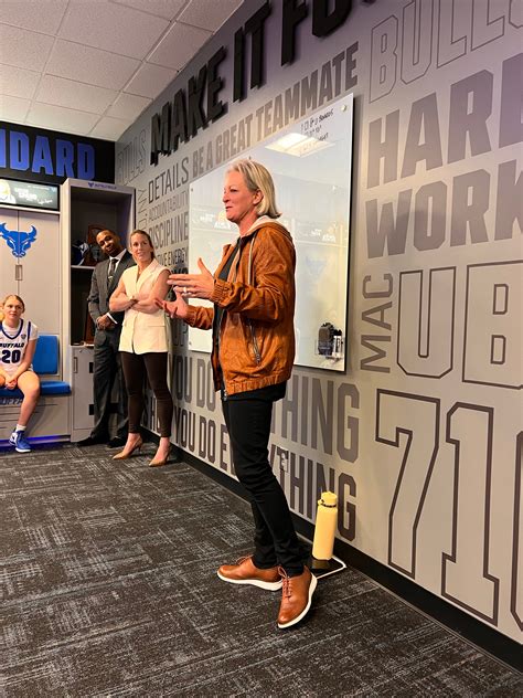 Why Arizona Gm Job Is A Give Back Moment For Michelle Marciniak