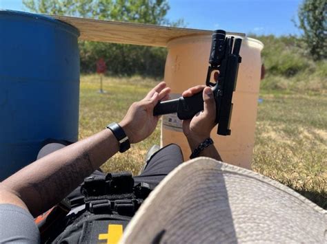 Why Do Police Across The Nation Choose Glock The Mag Life Why Do Police Across The Nation Choose Glock The Mag Life